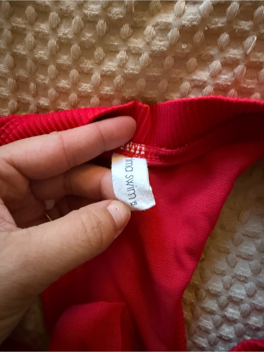 Red Bikini - Picture 3 of 6